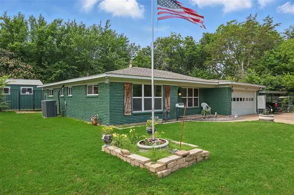 1317 Elby Street, Irving, TX 75061