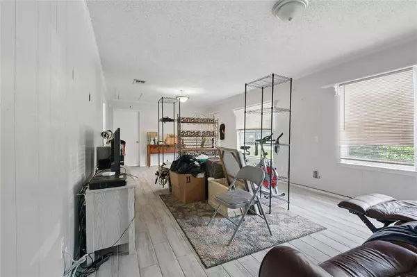 211 Moore Street, Duncanville, TX 75116