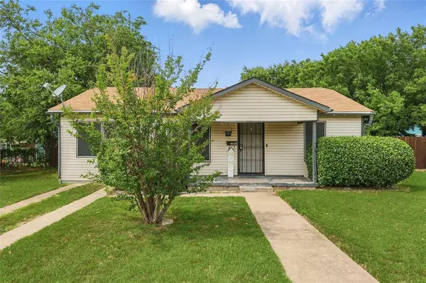 211 Moore Street, Duncanville, TX 75116