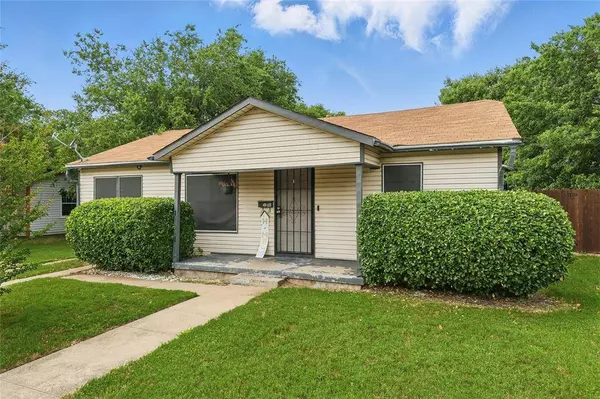211 Moore Street, Duncanville, TX 75116