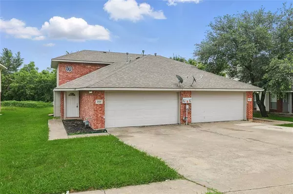 2820 Sunset Strip Avenue, Glenn Heights, TX 75154