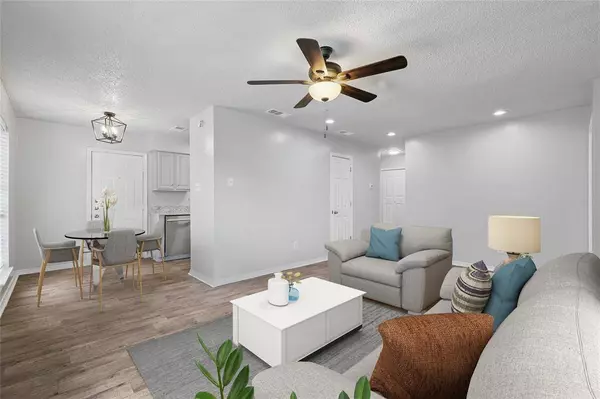 1723 Creekview Drive, Glenn Heights, TX 75154