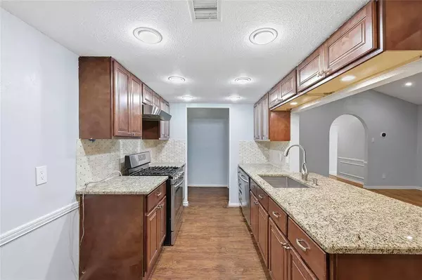 238 S Horne Street, Duncanville, TX 75116