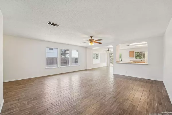 7322 Pusch Ridge, Austin, TX 78749