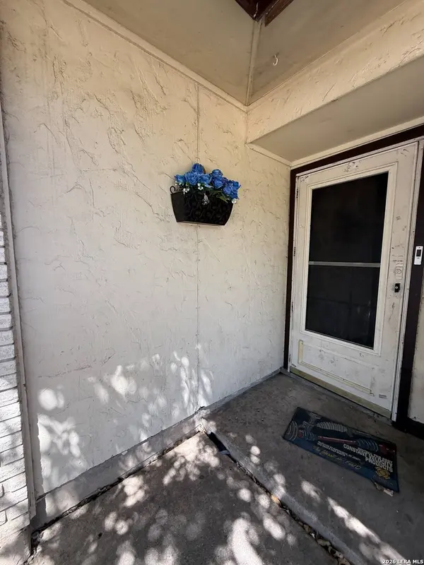 8638 Standing Bear, San Antonio, TX 78242