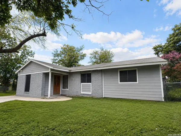 511 BARBUDA ST, San Antonio, TX 78227