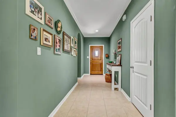 401 Valley Oaks LOOP, Georgetown, TX 78626