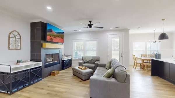 Athens, TX 75751-6518,6397 Mill Run Rd