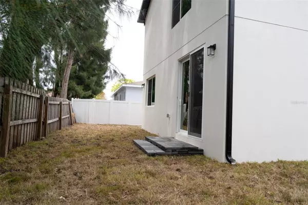 12484 CROSS ST, Largo, FL 33773