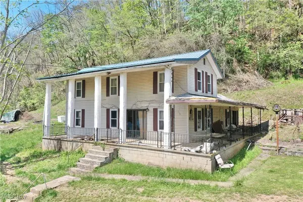 7568 W Little Kanawha HWY, Big Bend, WV 26136