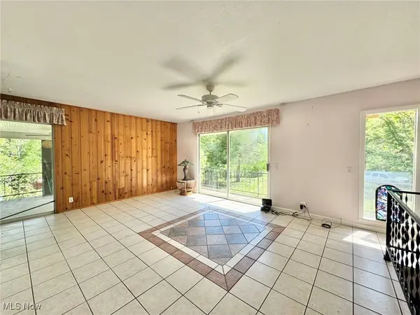 627 Straight Fork RD, Smithville, WV 26178