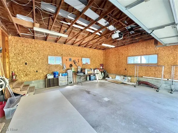 807 Lower Pine ST, Grantsville, WV 26147