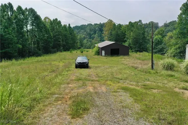 164 Outback DR, Grantsville, WV 26147