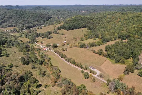 351 McChord RUN, Walkersville, WV 26447