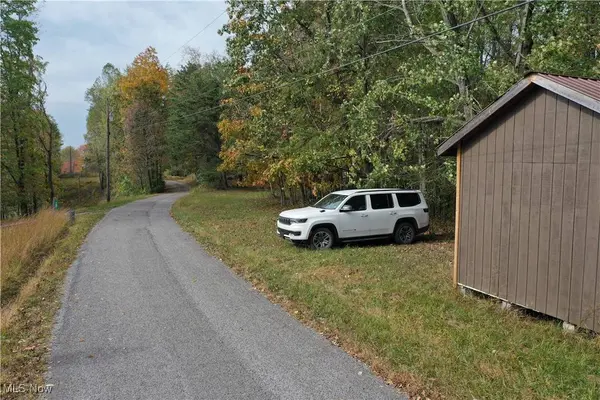 731 Riffle Run RD, Grantsville, WV 26147