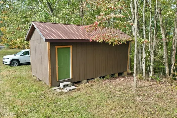 731 Riffle Run RD, Grantsville, WV 26147