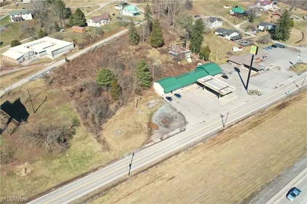 190 Walbash AVE, Burnsville, WV 26335