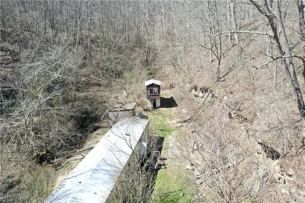 24618 S Calhoun HWY, Chloe, WV 25235