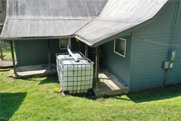 6670 Lower Run RD, WV 25267