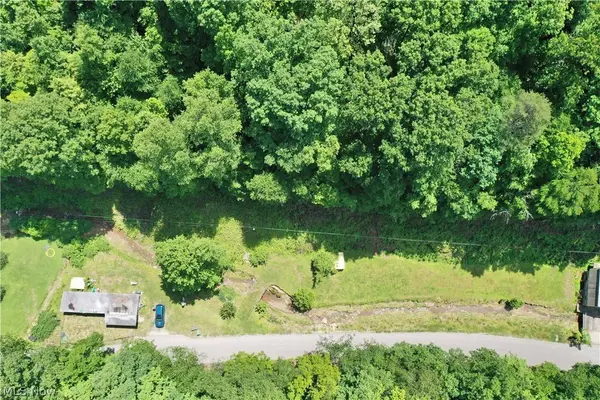 652 Dennis Fork RD, Mt Zion, WV 26151
