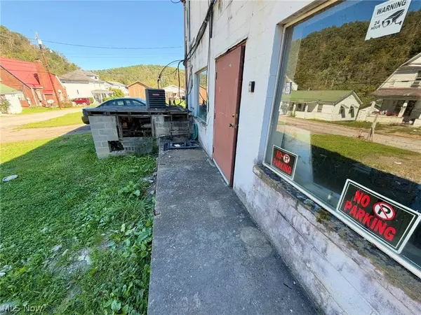 346 Main ST, Grantsville, WV 26147