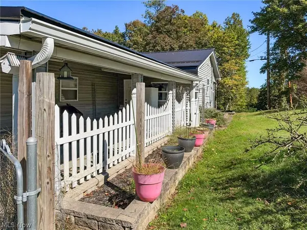 1213 Broomstick RD, Big Spring, WV 26137