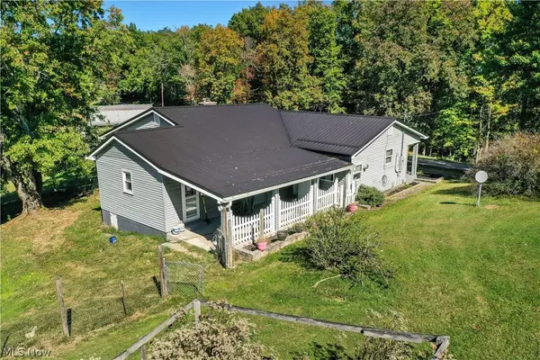 1213 Broomstick RD, Big Spring, WV 26137