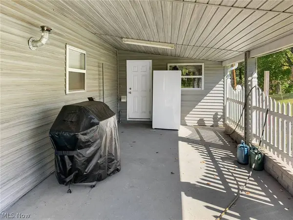 1213 Broomstick RD, Big Spring, WV 26137