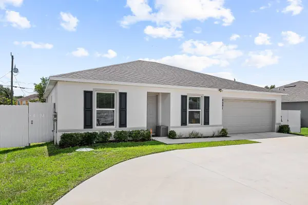 4581 SW Darwin BLVD, Port St Lucie, FL 34953