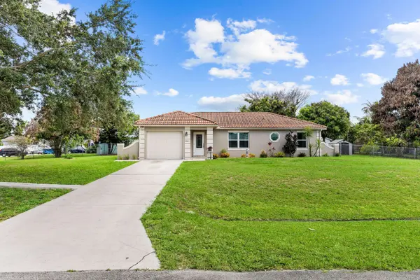 265 SW Dalton CIR, Port St Lucie, FL 34953