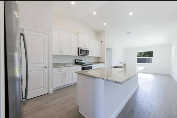 2372 SW Import DR #2372, Port St Lucie, FL 34953