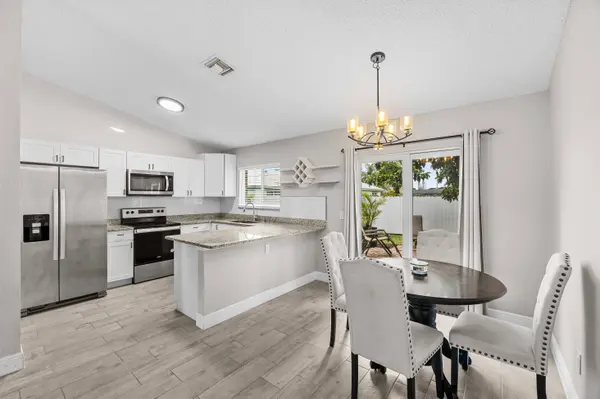265 SW DALTON CIR, Port St Lucie, FL 34953