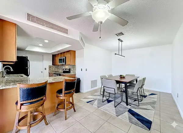 1321 Herndon Ave, Deltona, FL 32725-9046