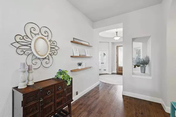 926 Timber Ridge Drive, Justin, TX 76247