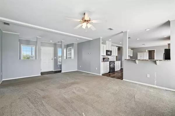 160 Chisholm Hills Court, New Fairview, TX 76078