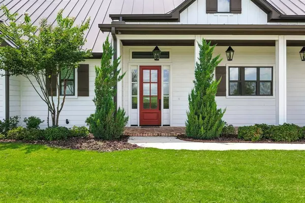 136 Pr 169, Sunset, TX 76270