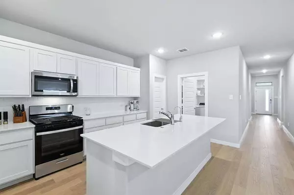 14733 Desert Door Drive, Fort Worth, TX 76052