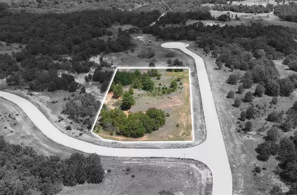 8000 Oak Grove Court, Poolville, TX 76487