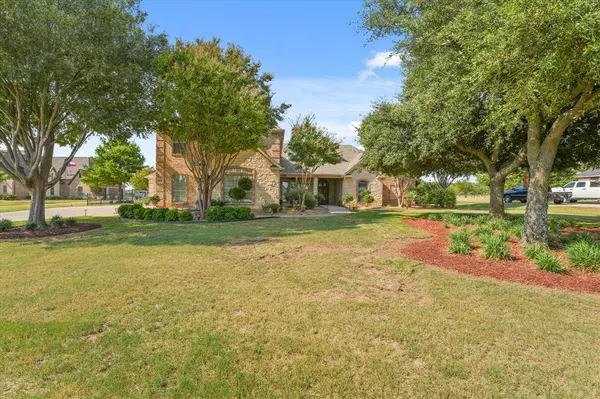 106 Apollo Trail, Aurora, TX 76078