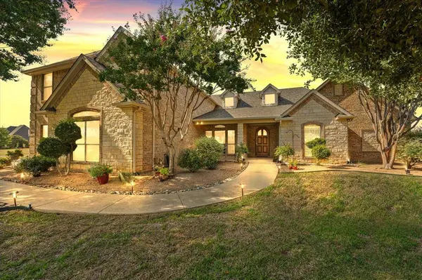 106 Apollo Trail, Aurora, TX 76078