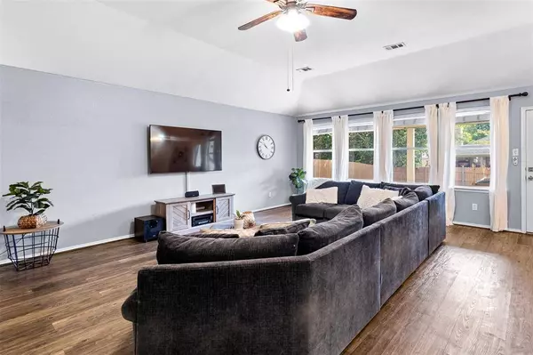 13240 Elmhurst Drive, Fort Worth, TX 76244