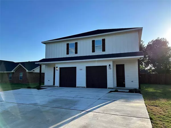 200 S Atwood Street, Boyd, TX 76023