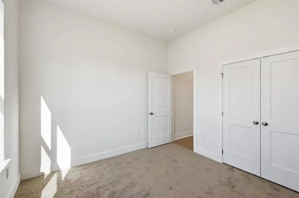 205 S Atwood Street, Boyd, TX 76023