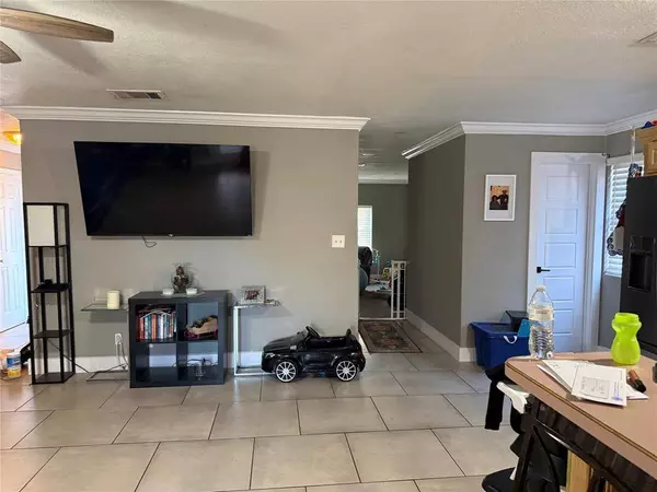 1733 Continental Drive, Blue Mound, TX 76131