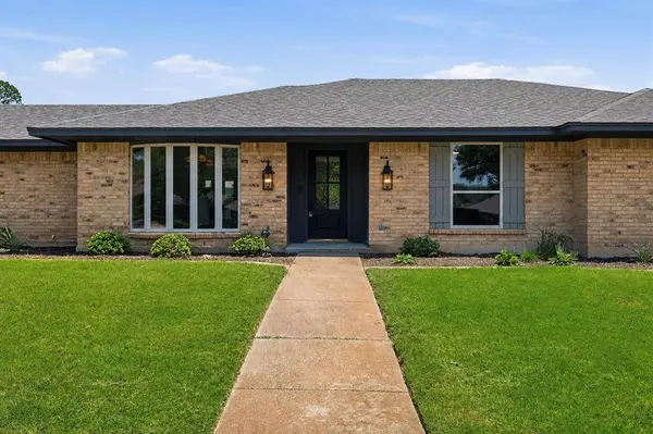 3920 Felisa Place, Fort Worth, TX 76133