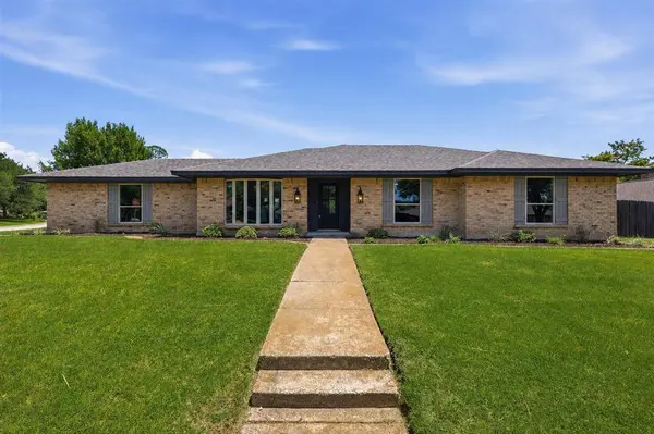 3920 Felisa Place, Fort Worth, TX 76133