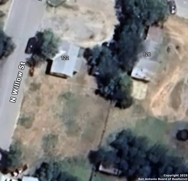 LOT 8 & 9 N. Willow, Pearsall, TX 78061