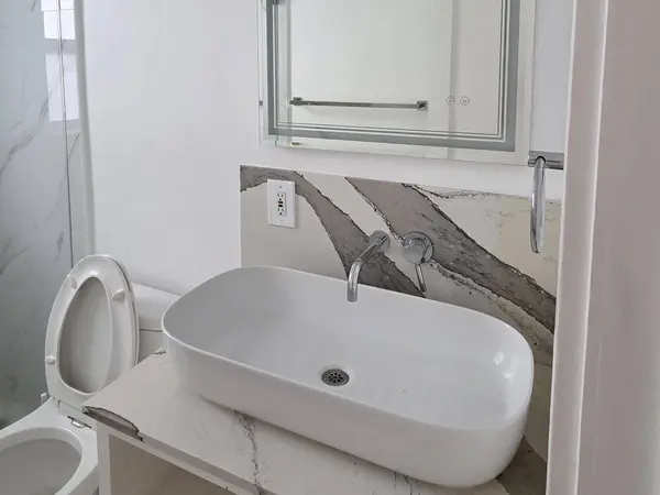 1001 SE 16TH ST #7, Fort Lauderdale, FL 33316