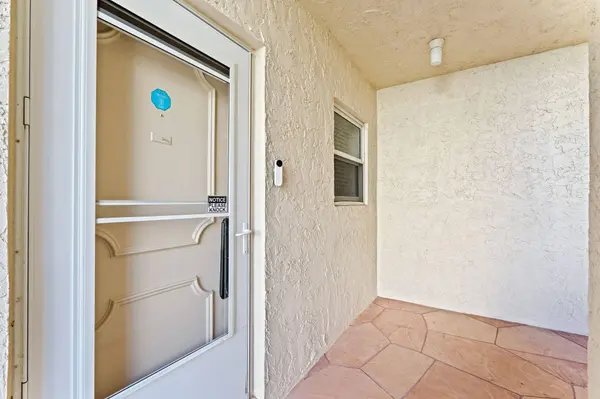 646 Snug Harbor DR #H101, Boynton Beach, FL 33435