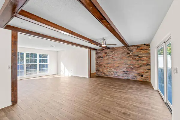 5213 Bethany LN, Haverhill, FL 33415